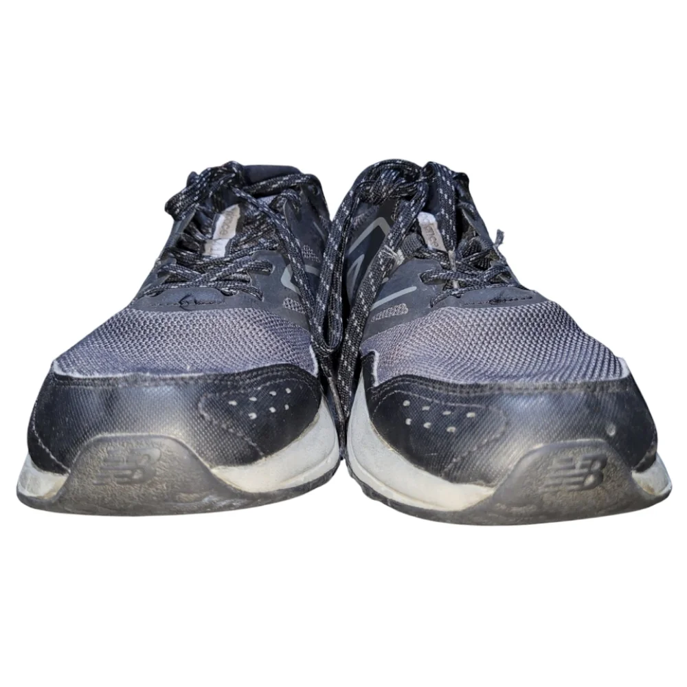 New Balance Men's Size 11 T410 Gray and Black Athletic Shoes - Picture 4 of 11